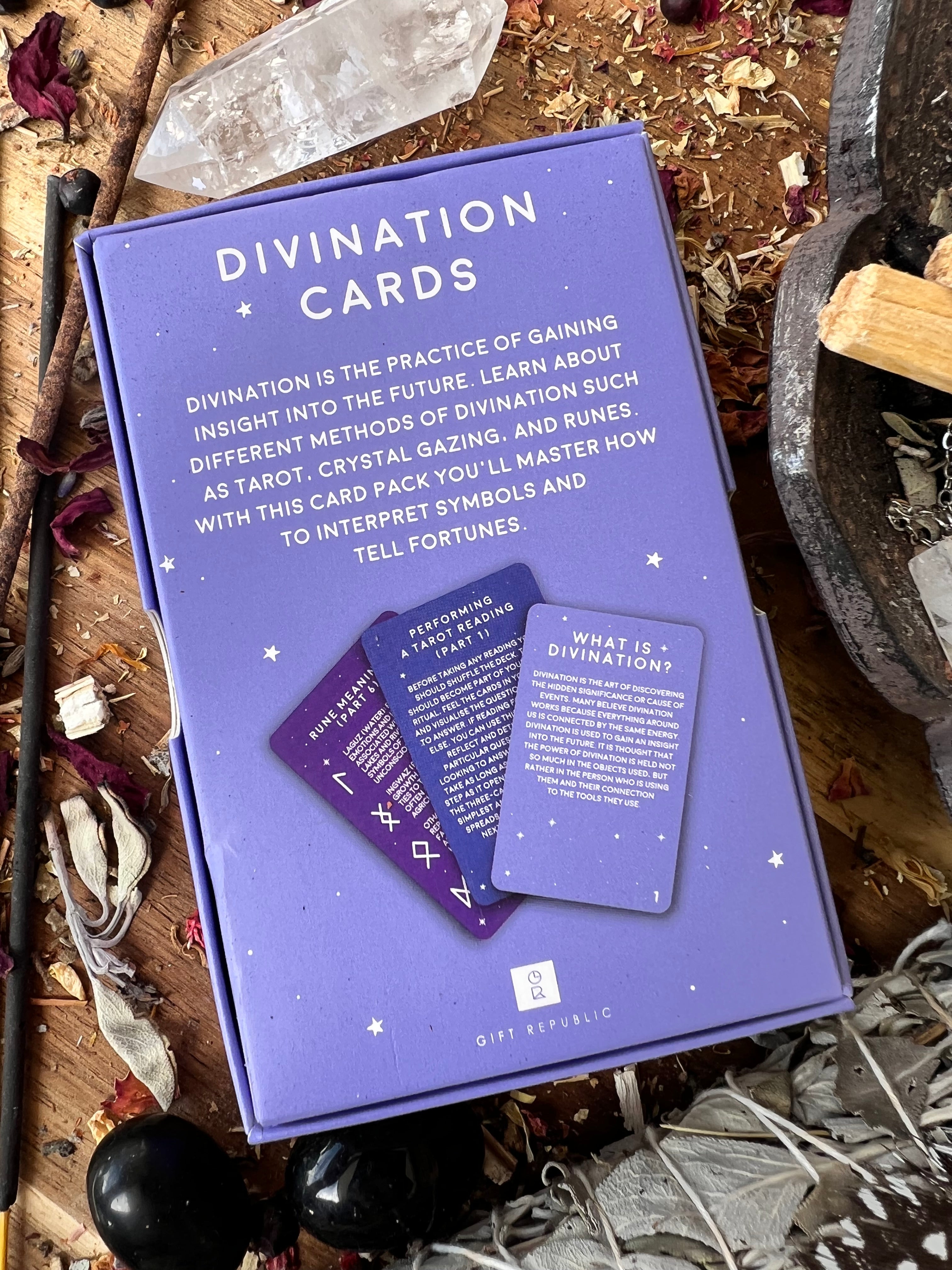 Cartes de divination ~ Introduction à tout ce qui concerne Woo Woo