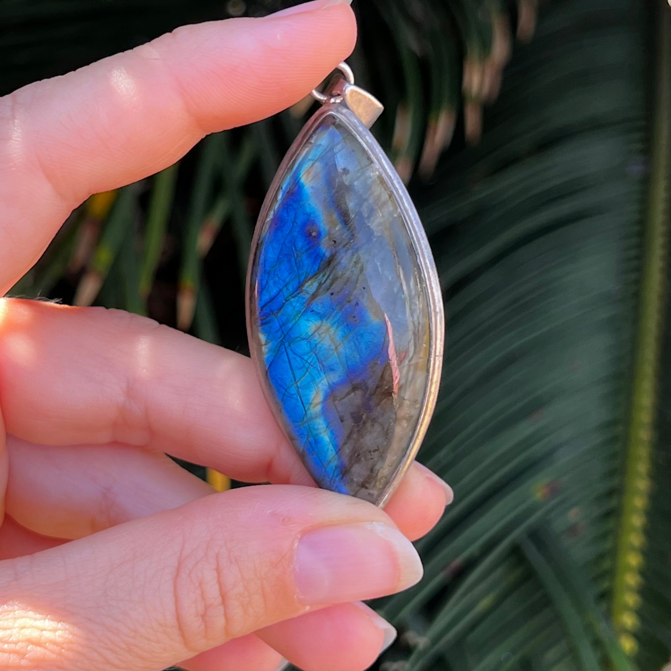 Labradorite ~ Sterling Silver Pendant