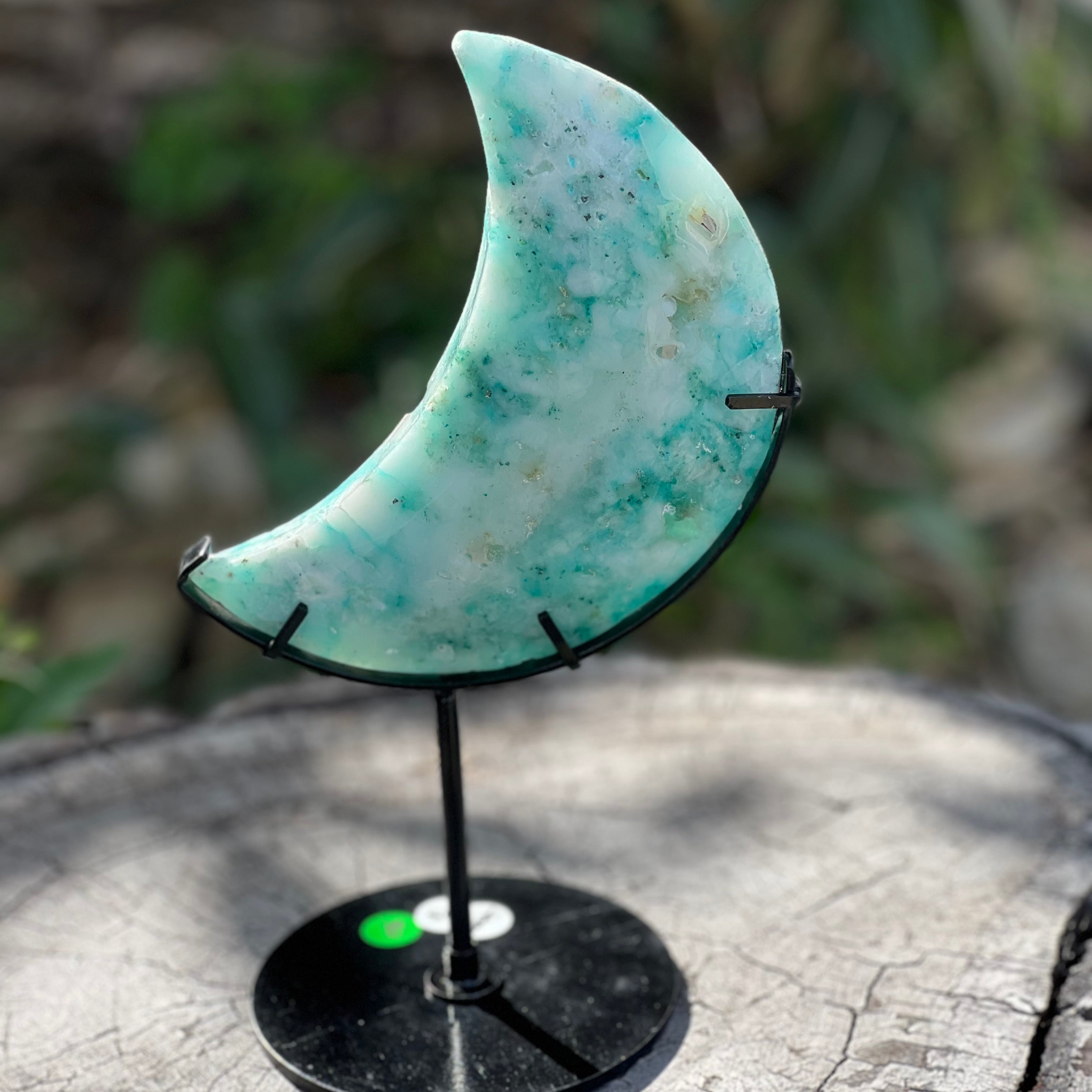 Phoenix Stone Crescent Moon on Stand (2)