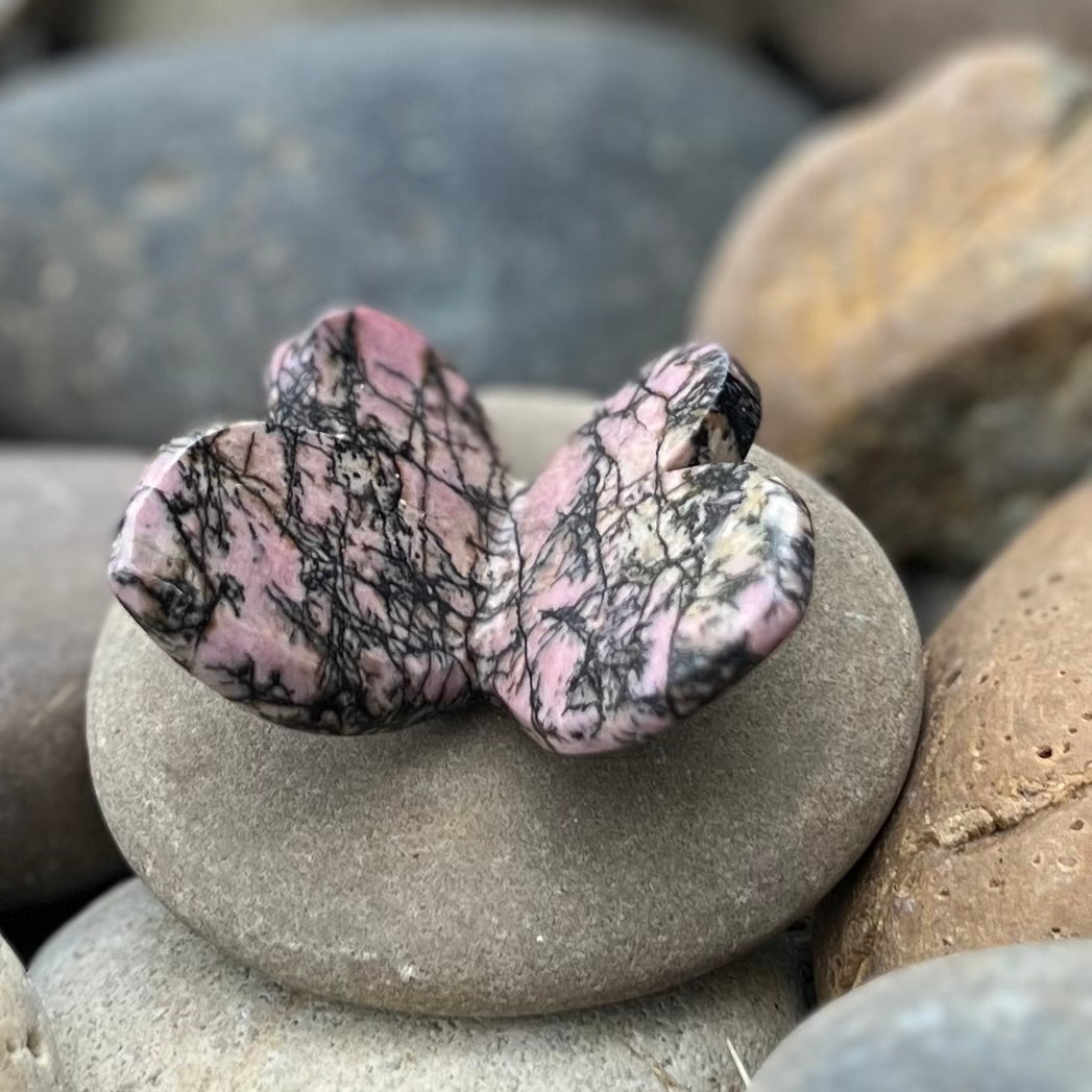 Rhodonite Butterfly Carving (1)