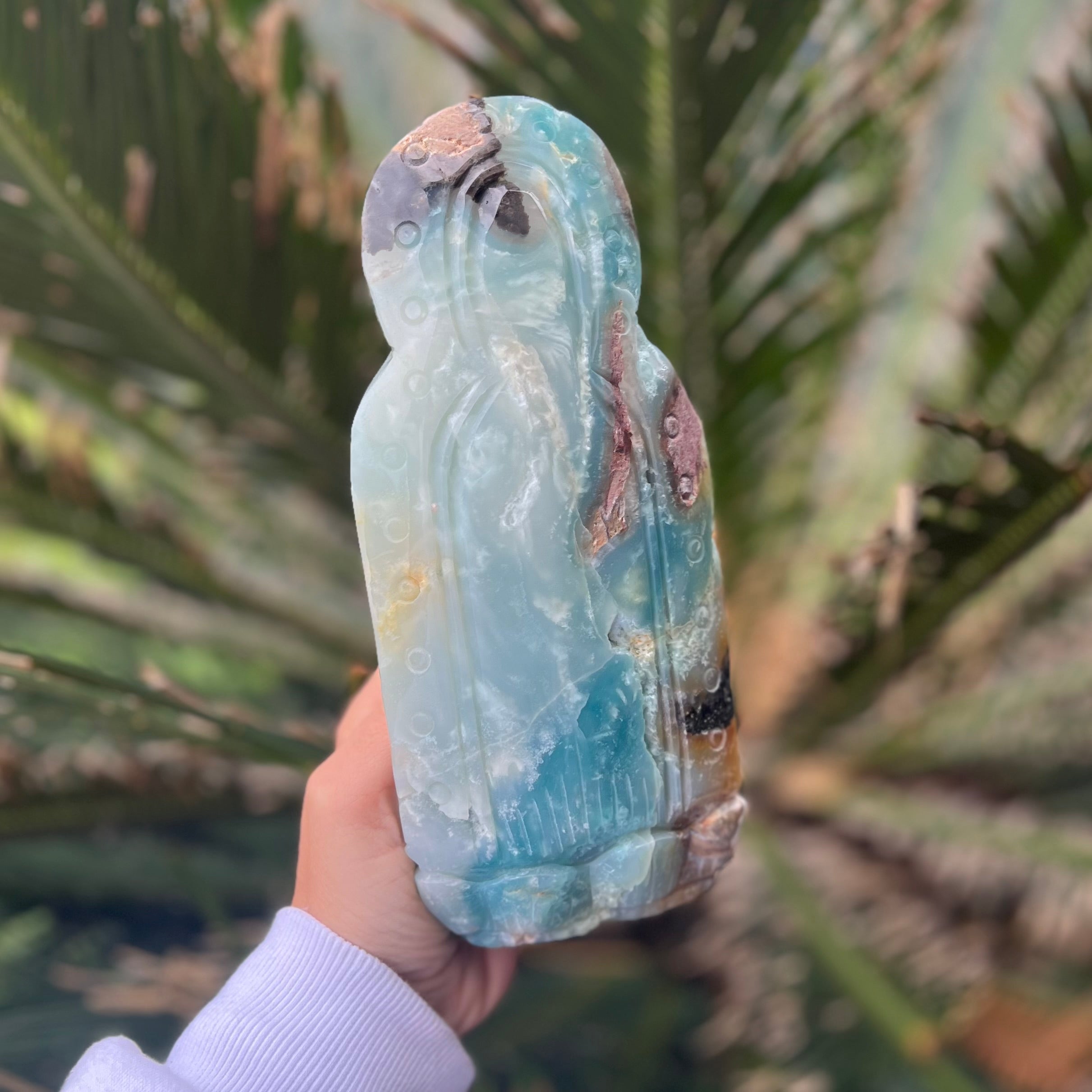 Aragonite Kuan Yin Carving