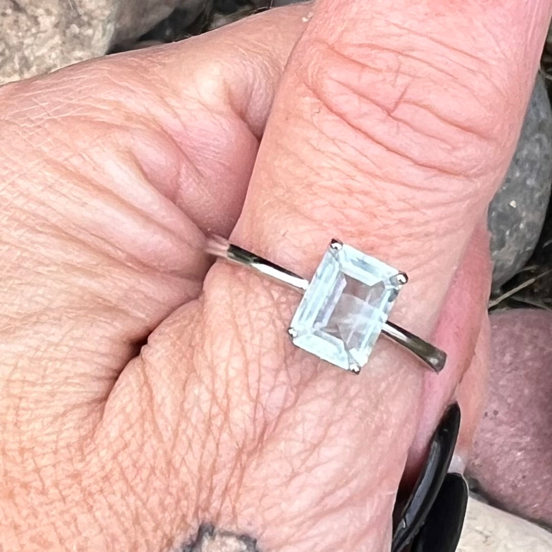 Aquamarine Sterling Silver Ring ~ 9