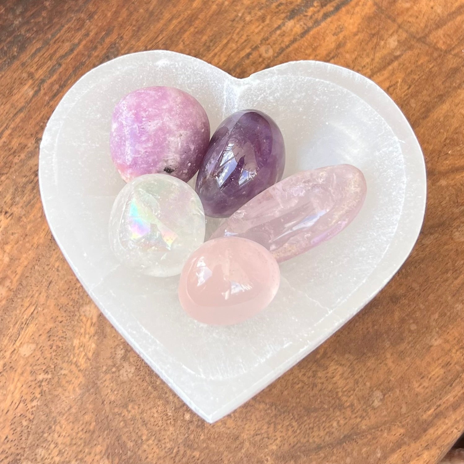 Selenite Cleansing & Charging Heart Bowl Medium