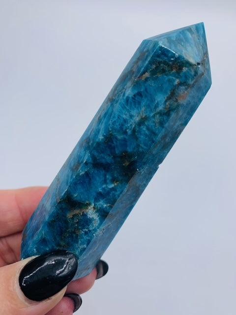 Blue Apatite Generator Towers Medium - Muse Crystals & Mystical Gifts